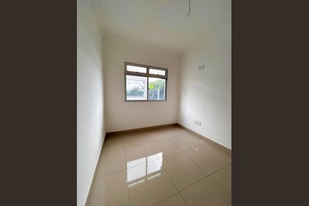 Apartamento à venda com 130m², 3 quartos e 2 vagasQuarto 1