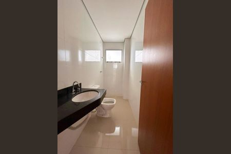 Apartamento à venda com 130m², 3 quartos e 2 vagasBanheiro