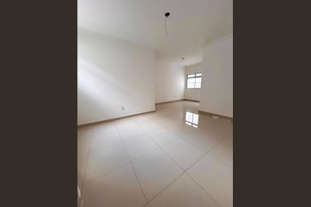 Apartamento à venda com 130m², 3 quartos e 2 vagasSala