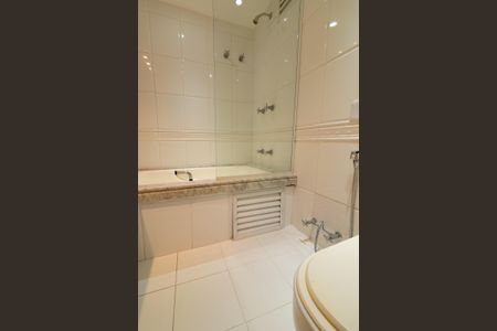 Apartamento à venda com 488m², 5 quartos e 3 vagasBanheiro