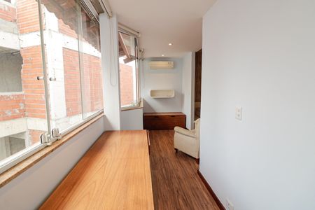 Apartamento à venda com 488m², 5 quartos e 3 vagasQuarto 2