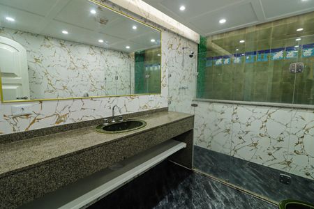 Apartamento à venda com 488m², 5 quartos e 3 vagasBanheiro