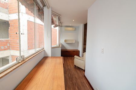 Apartamento à venda com 488m², 5 quartos e 3 vagasQuarto 2