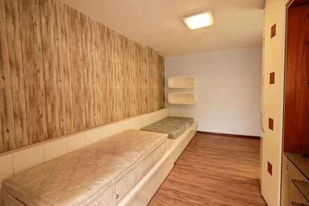 Apartamento à venda com 488m², 5 quartos e 3 vagasQuarto 2