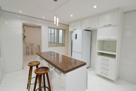 Apartamento à venda com 488m², 5 quartos e 3 vagasCozinha