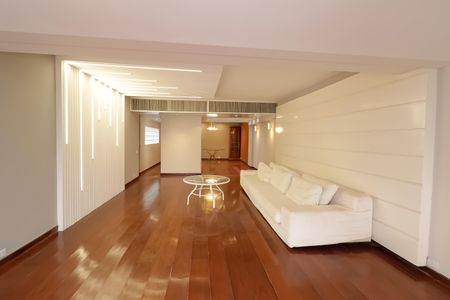 Apartamento à venda com 488m², 5 quartos e 3 vagasSala