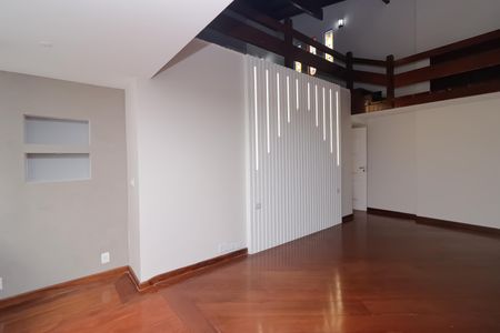 Apartamento à venda com 488m², 5 quartos e 3 vagasQuarto