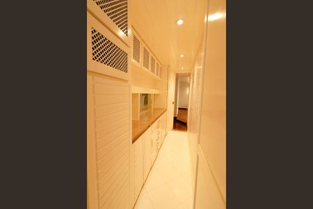 Apartamento à venda com 488m², 5 quartos e 3 vagasDespensa