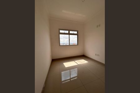 Apartamento à venda com 130m², 3 quartos e 2 vagasQuarto 2