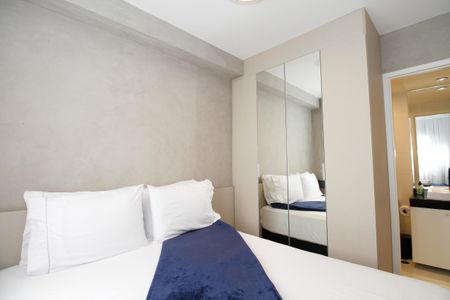 Studio à venda com 28m², 1 quarto e sem vaga Studio à venda com 28m², 1 quarto e sem vagaSuíte