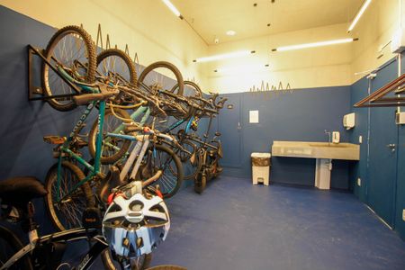 Studio à venda com 28m², 1 quarto e sem vaga Studio à venda com 28m², 1 quarto e sem vagaÁrea Comum - Bicicletário