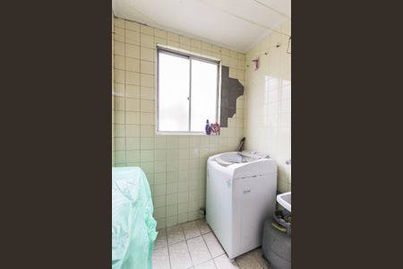 Apartamento para alugar com 58m², 2 quartos e 1 vagaÁrea de Serviço