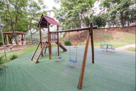 Apartamento para alugar com 49m², 2 quartos e 1 vaga Apartamento para alugar com 49m², 2 quartos e 1 vagaÁrea comum - Playground 2