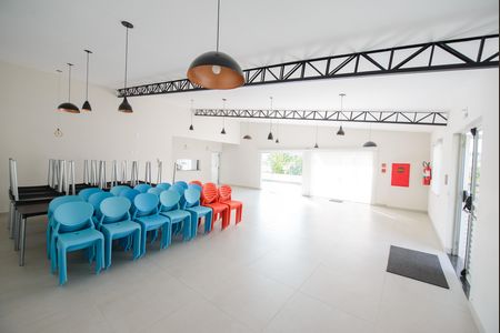Apartamento para alugar com 49m², 2 quartos e 1 vaga Apartamento para alugar com 49m², 2 quartos e 1 vagaÁrea comum - Salão de festas