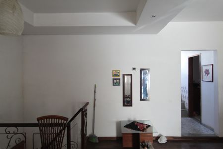 Casa à venda com 223m², 3 quartos e 4 vagasSala