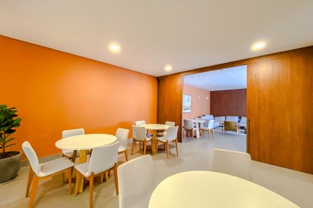 Apartamento à venda com 144m², 3 quartos e 2 vagasÁrea comum - Salão de festas