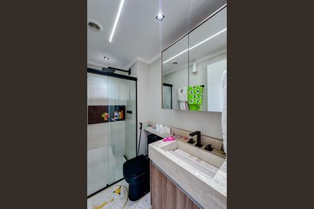 Apartamento à venda com 144m², 3 quartos e 2 vagasBanheiro da Suíte 2