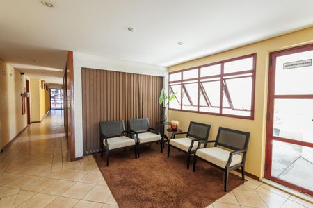 Apartamento para alugar com 100m², 3 quartos e 2 vagasHall social