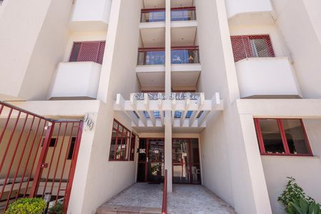 Apartamento para alugar com 100m², 3 quartos e 2 vagasFachada e portaria