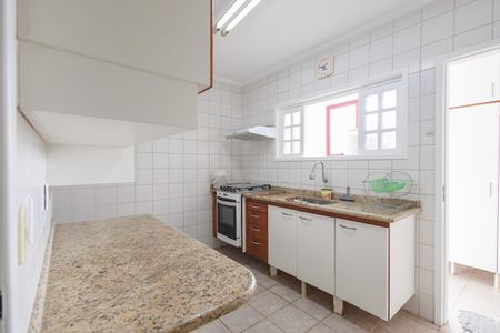 Apartamento para alugar com 100m², 3 quartos e 2 vagasCozinha