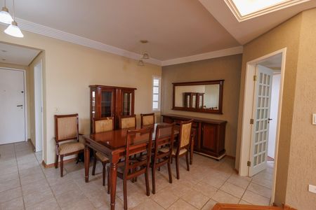 Apartamento para alugar com 100m², 3 quartos e 2 vagasSala