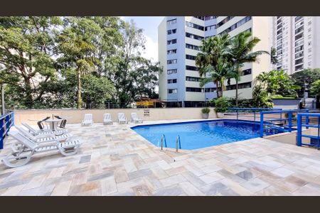 Apartamento para alugar com 43m², 2 quartos e 1 vagaÁrea comum - Piscina
