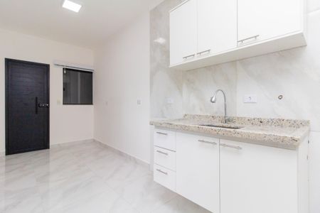 Apartamento à venda com 40m², 2 quartos e sem vaga Apartamento à venda com 40m², 2 quartos e sem vagaCozinha e Área de Serviço