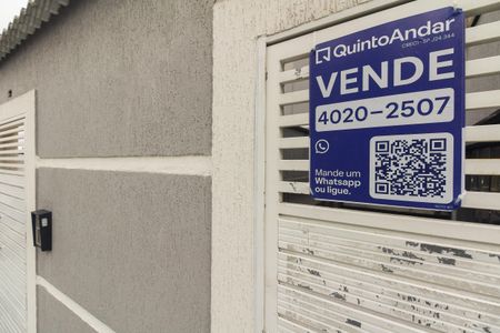 Casa de condomínio à venda com 70m², 2 quartos e 2 vagasFachada e Placa