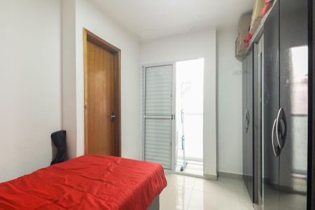 Casa de condomínio à venda com 70m², 2 quartos e 2 vagasSuíte 2