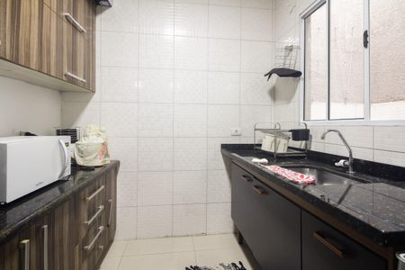 Casa de condomínio à venda com 70m², 2 quartos e 2 vagasCozinha