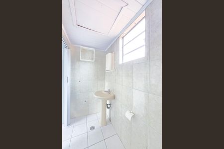 Casa para alugar com 68m², 3 quartos e sem vaga Casa para alugar com 68m², 3 quartos e sem vagaBanheiro da Suíte