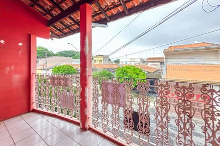 Casa para alugar com 68m², 3 quartos e sem vaga Casa para alugar com 68m², 3 quartos e sem vagaVaranda