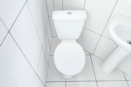 Casa para alugar com 68m², 3 quartos e sem vaga Casa para alugar com 68m², 3 quartos e sem vagaBanheiro