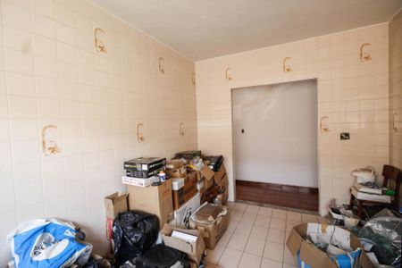 Casa à venda com 581m², 10 quartos e 5 vagas Casa à venda com 581m², 10 quartos e 5 vagasCozinha casa 2