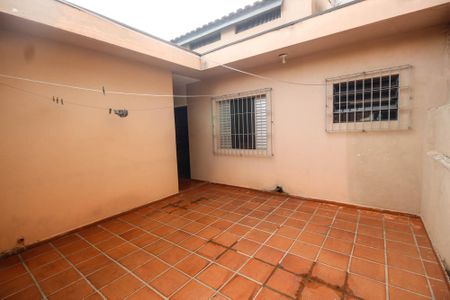 Casa à venda com 581m², 10 quartos e 5 vagas Casa à venda com 581m², 10 quartos e 5 vagasQuintal casa 2