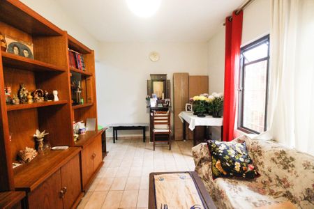 Casa à venda com 581m², 10 quartos e 5 vagas Casa à venda com 581m², 10 quartos e 5 vagasSala casa 1