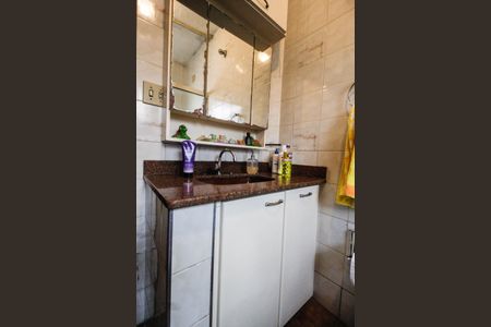 Casa à venda com 581m², 10 quartos e 5 vagas Casa à venda com 581m², 10 quartos e 5 vagasBanheiro casa 4