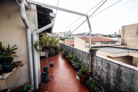 Casa à venda com 581m², 10 quartos e 5 vagas Casa à venda com 581m², 10 quartos e 5 vagasÁrea de serviço casa 4