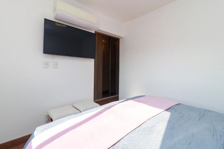 Apartamento à venda com 130m², 4 quartos e 2 vagasSuíte