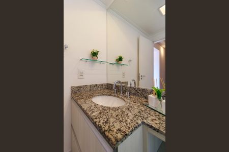 Apartamento à venda com 130m², 4 quartos e 2 vagasBanheiro da Suíte