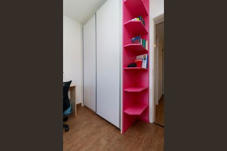 Apartamento à venda com 130m², 4 quartos e 2 vagasQuarto 3