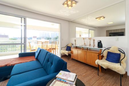 Apartamento à venda com 130m², 4 quartos e 2 vagasSala