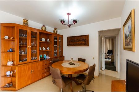 Apartamento para alugar com 100m², 1 quarto e 2 vagasSala