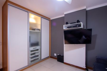 Apartamento à venda com 261m², 4 quartos e 3 vagasQuarto 1