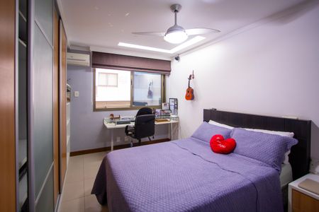 Apartamento à venda com 261m², 4 quartos e 3 vagasQuarto 2