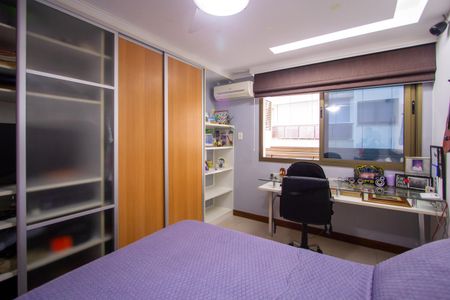 Apartamento à venda com 261m², 4 quartos e 3 vagasQuarto 2