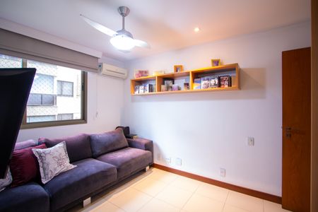 Apartamento à venda com 261m², 4 quartos e 3 vagasQuarto 1