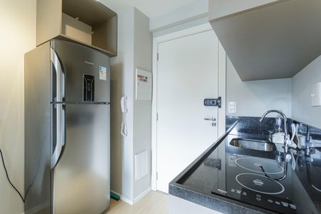 Studio para alugar com 27m², 1 quarto e sem vaga Studio para alugar com 27m², 1 quarto e sem vagaCozinha