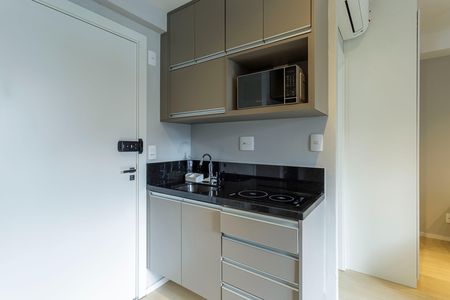 Studio para alugar com 27m², 1 quarto e sem vaga Studio para alugar com 27m², 1 quarto e sem vagaCozinha