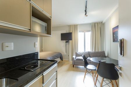 Studio para alugar com 27m², 1 quarto e sem vaga Studio para alugar com 27m², 1 quarto e sem vagaSala/Quarto